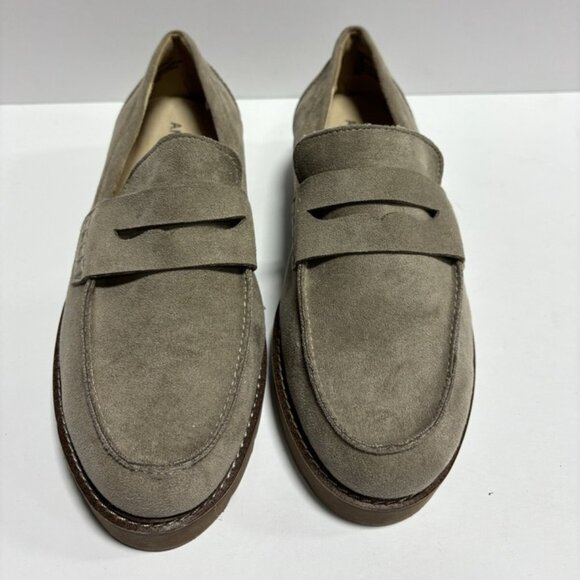 Anne Klein Women’s Everly, Taupe Slip-On Loafers, Size 7.5 Wide - Picture 3 of 5